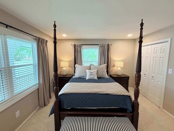 House, Multiple Beds, Patio (Panoramic Paradise) | Individually decorated, individually furnished, desk, laptop workspace