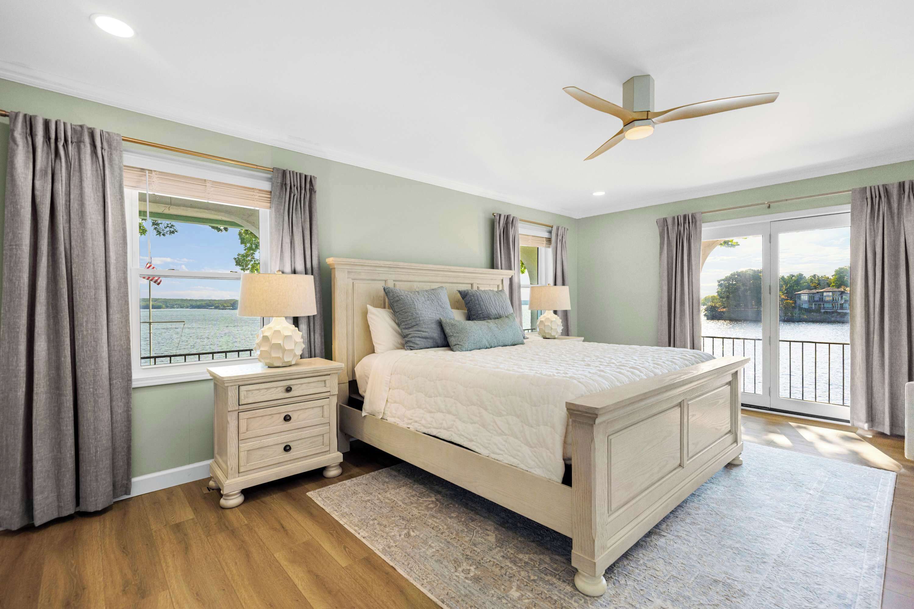 بديكورات فريدة لكل غرفة وطراز فريد لكل وحدة ومكتب