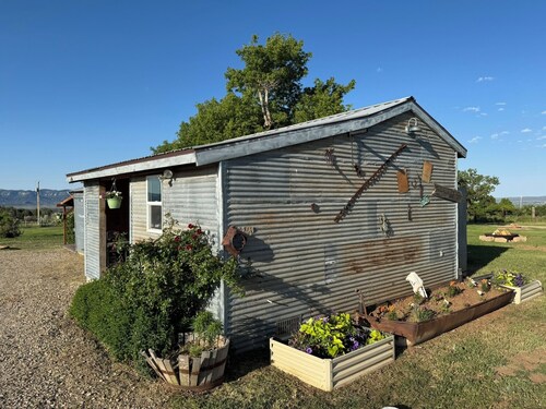 Mesa Verde Cabin II - Sweeping Views of Mesa Verde only 10 miles out!