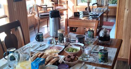 Double room in a family home