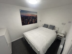 1 dormitorio, wifi, ropa de cama