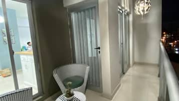 Apartment, 2 Bedrooms, Accessible, Smoking | Terrace/patio