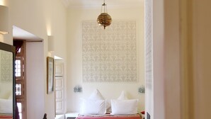 Ảnh chưa phân loại, 2 trong số 31 ảnh, nút