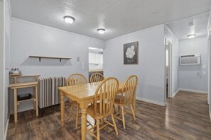 Uklassifisert bilde, 3 av 14, knapp