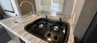 Luxury Retreat RV with AC&Heat