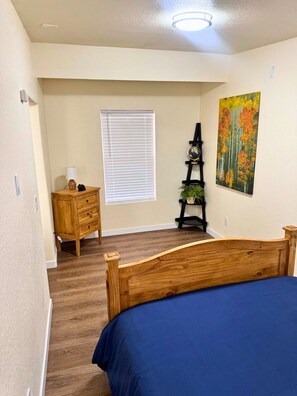 1 室のベッドルーム、WiFi、ベッドシーツ