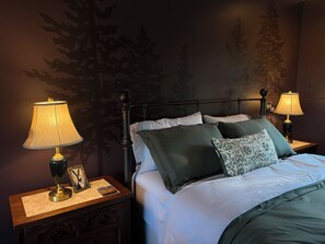 1 slaapkamer, een strijkplank/strijkijzer, wifi, beddengoed