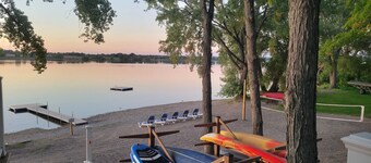 Family Resort Cottage Near Sandbanks | Pools, Lake Access, A/C & Screened Porch