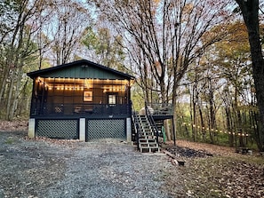 Exterior - Sunset Hill. Rustic retreat just minutes from the town of New Market (New Market)