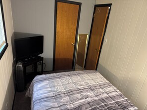 2 chambres, bureau, Wi-Fi gratuit, draps fournis