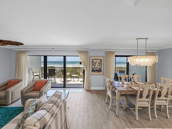 TV - Sea Oats 155 - Elevators - Tennis - Pool - Gulf Front - Sleeps 6 (Boca Grande)