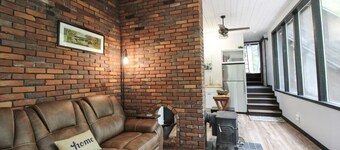 Cedar&Stone: Cozy cabin in the Western Maine Mountains. Skiing, hiking, biking