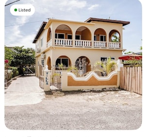 Exterior - Brytan villa (Treasure Beach)