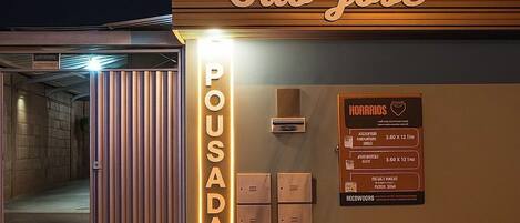 Façade de l’hébergement