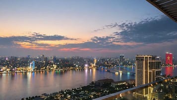 City Apartment, 2 Bedrooms, Balcony, River View | Balcony view