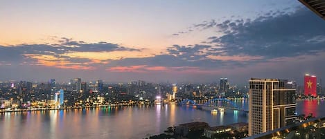 City Apartment, 2 Bedrooms, Balcony, River View | Balcony view