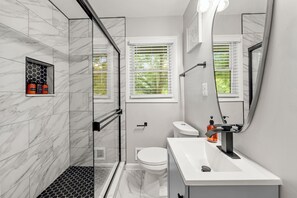 Miljøvenlige toiletartikler, hårtørrer, håndklæder, Sæbe