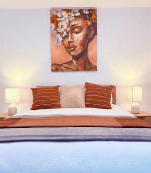 Iron/ironing board, WiFi, bed sheets