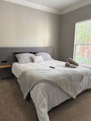 1 bedroom, WiFi, bed sheets - ATL Reset / Stylish & Peaceful (Atlanta)