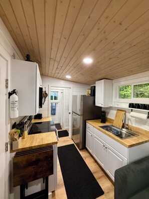 Microwave, oven, stovetop