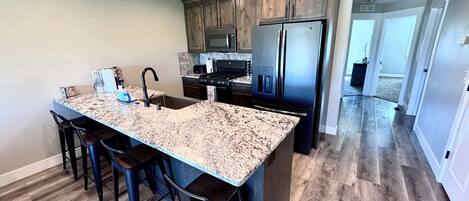 Mikrowelle, Ofen, Herdplatte, GeschirrspĂŒler