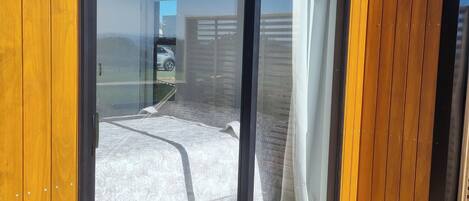 1 quarto, acesso à internet, roupa de cama