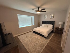 3 Schlafzimmer, Bügeleisen/Bügelbrett, WLAN, Bettwäsche