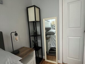 1 chambre, fer et planche Ă repasser, Wi-Fi, literie fournie