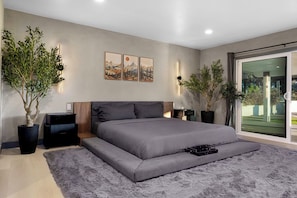 4 Schlafzimmer, Bügeleisen/Bügelbrett, WLAN, Bettwäsche