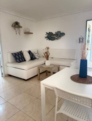 Leilighet (#8) | Oppholdsområde