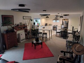 Shared Dormitory, 1 Bedroom, Accessible, Smoking | Living room