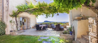 Chambre d'Hôtes, breakfast included