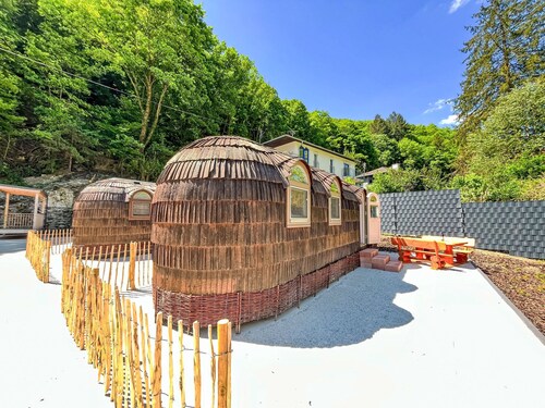 Tiny Haus Vierseenblick Nummer 4 by Interhome