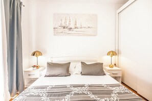 1 bedroom, iron/ironing board, WiFi, bed sheets