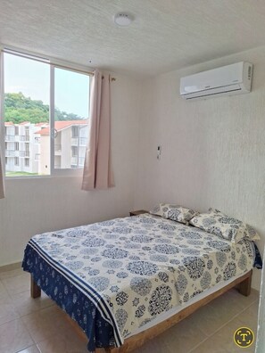 2 bedrooms, WiFi, bed sheets