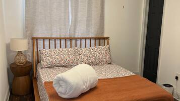 3 chambres, fer et planche Ă repasser, Wi-Fi, draps fournis