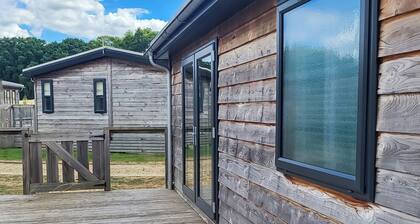 2 bedroom accommodation in Newbury