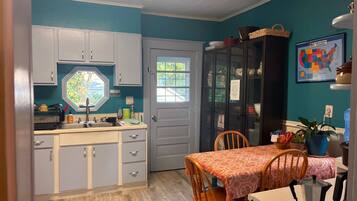 Microwave, oven, stovetop