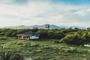Vue depuis lâhĂ©bergement
