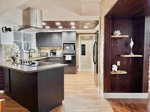 Fridge, microwave, oven, stovetop - Sunny Clearwater Escape | 3BR + Game Room + Pool + 3 Baths (Clearwater)