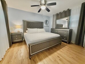 3 bedrooms, iron/ironing board, WiFi, bed sheets