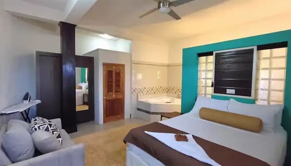 1 chambre, fer et planche à repasser, Wi-Fi, draps fournis