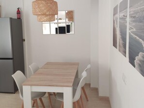 House | Dining