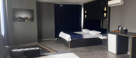 6 bedrooms, WiFi