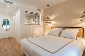 5 Schlafzimmer, Bügeleisen/Bügelbrett, Internetzugang