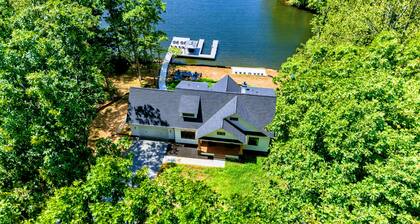 Lakefront Lake Anna, Beach, Dock, Views