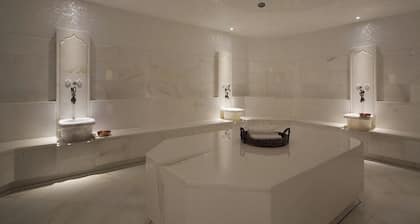 Elegant Residence at Marmara Park Avenue