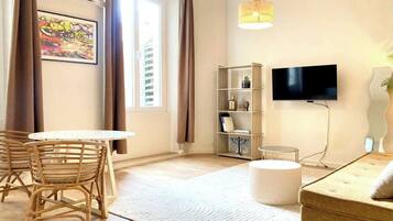 TV connectée, espaces bureaux