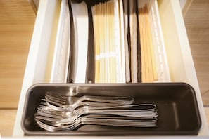 Mini-fridge, microwave, stovetop, cookware/dishes/utensils