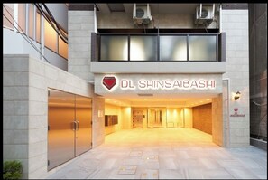 Front of property - DL SHINSAIBASHI (Osaka)